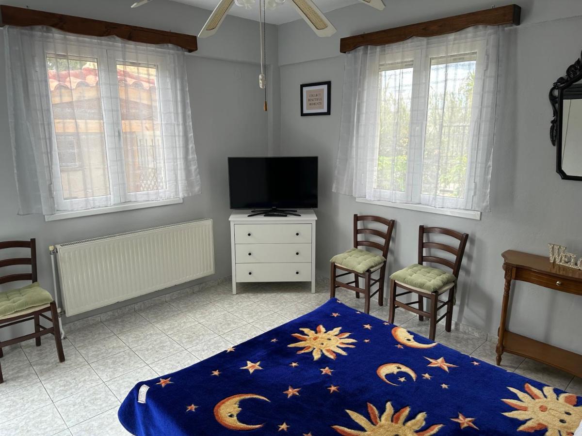 Welcome In Salamina Villa Екстериор снимка